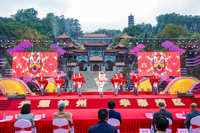 2025年粤港澳大湾区灯会震撼亮灯！