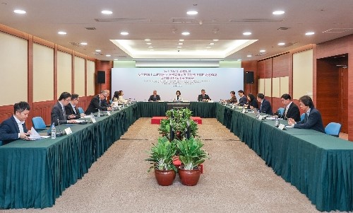 图为会议现场。