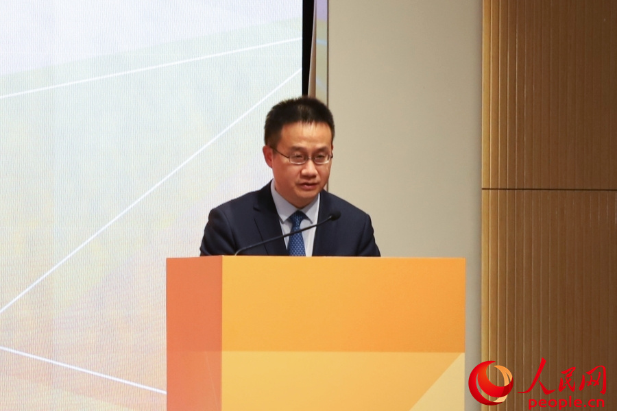 国家商务部台港澳司司长樊世杰致辞。