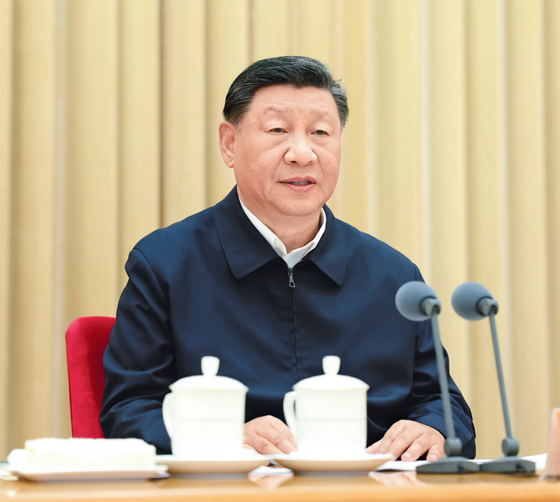 2024年9月9日至10日，全国教育大会在北京召开。中共中央总书记、国家主席、中央军委主席习近平出席会议并发表重要讲话，代表党中央向全国广大教师和教育工作者致以节日祝贺和诚挚问候。图片来源：新华网
