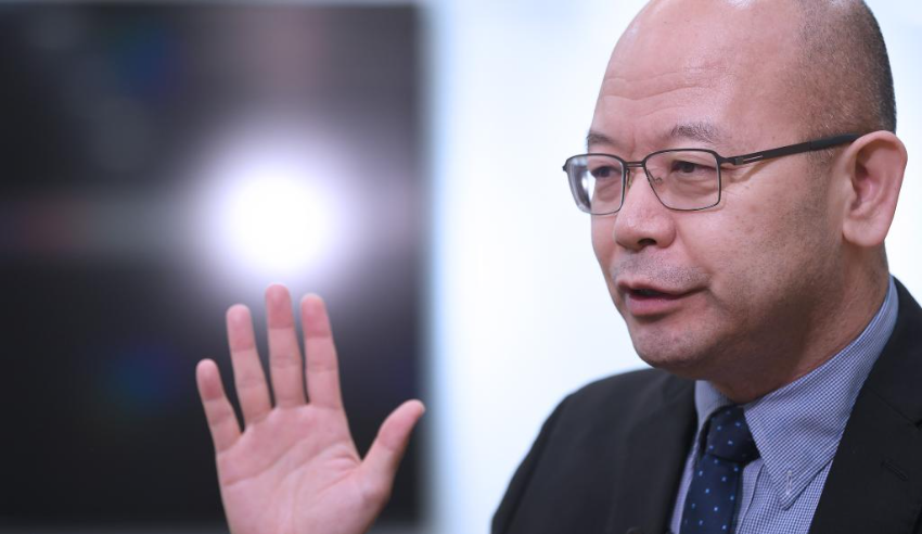6月11日，香港太空机械人与能源中心联合主任于宏宇教授接受记者采访。