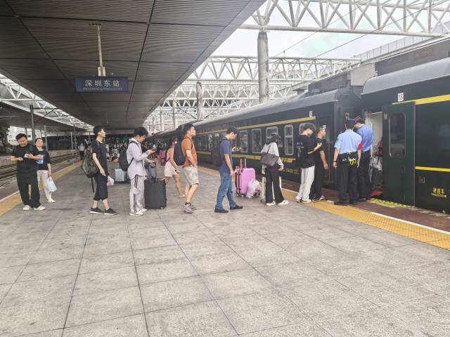 深圳到三亚将开直达列车了！每日跨?！跋Ψ⒊痢?/></p><p></p><p style=