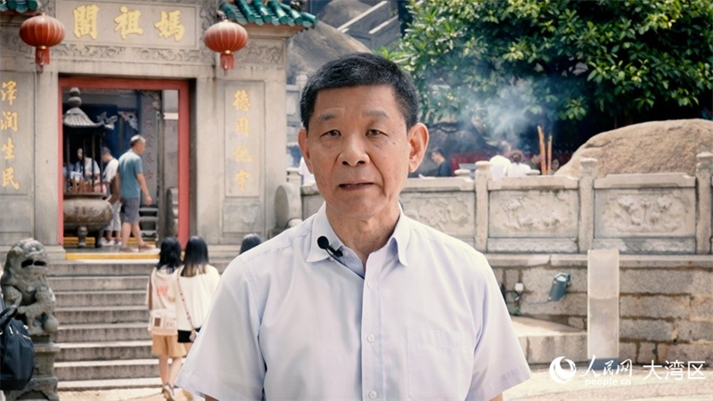 澳门口述历史协会导赏员李宇逵介绍澳门历史城区。