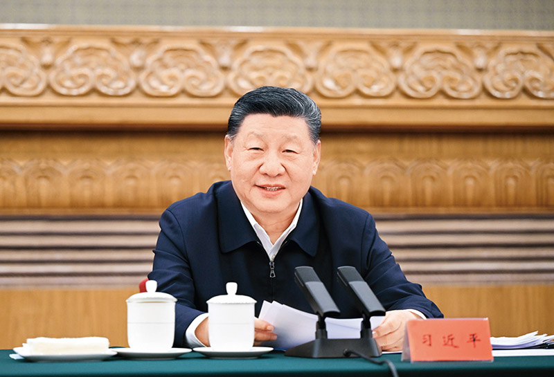 2025年2月17日，中共中央总书记、国家主席、中央军委主席习近平在京出席民营企业座谈会并发表重要讲话。图片来源：新华网